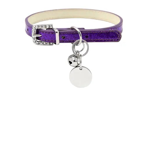 Collier de chien violet avec breloque argentée sur Collier de chat en cuir personnalisé par Animal Lovers