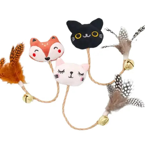 Bandeaux mignons pour chats ornant le jouet à mâcher pour chats à mâcher avec des plumes et de la menthe Transparent Background